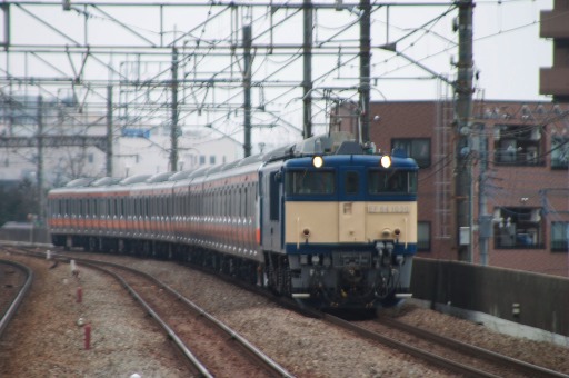 EF64_1030+T42編成