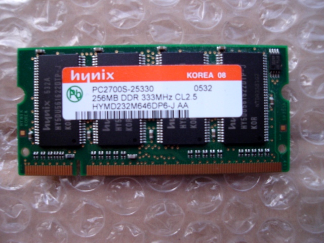《中古》ﾉｰﾄPC用ﾒﾓﾘ PC2700 DDR333 CL2.5 200pin 256MB 《1円出品》