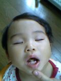 お菓子を食べたままｚｚｚ・・・