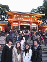 八坂神社前.jpg