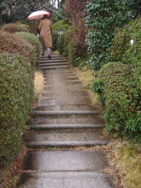 吉田邸への石段