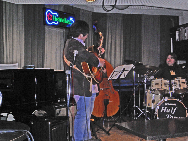 100203ﾊｰﾌﾄｰﾝ