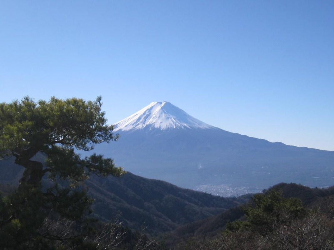 2月23日は富士山の日？