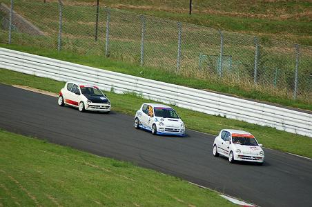 離されてたまるか!