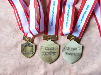 2007年～2009年東京マラソン完走メダル裏