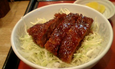 牛乳やさんのソースかつ丼