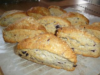 ブルーベリージャムスコーン