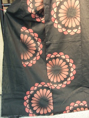 菊華　黒に朱拡大.jpg