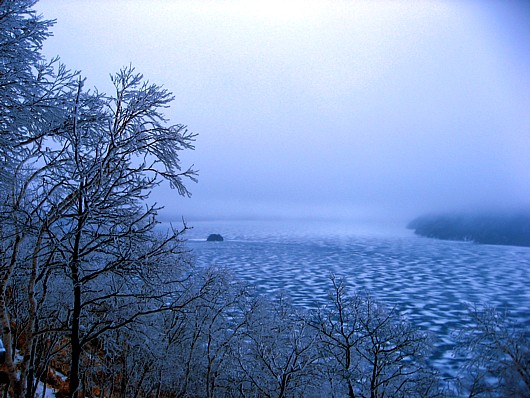 北へ6 神秘！お天気悪いのに、見渡せる摩周湖.jpg