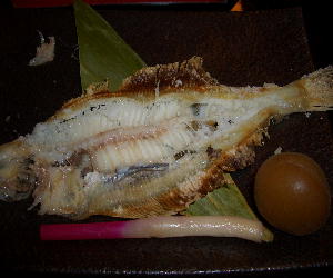 CIMG3820.お魚食べかけJPG.JPG