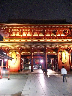 100608_223829.jpg  浅草寺.jpg