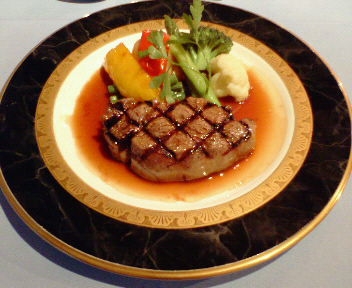 牛フィレ肉のグリエ