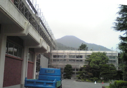 2002