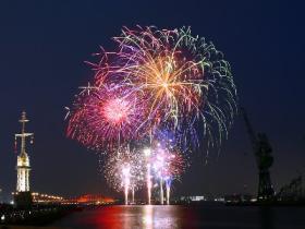 みなとこうべ海上花火大会2(神戸観光壁紙写真集)