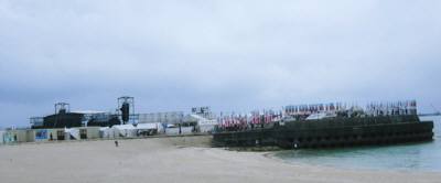 ロックコンサート会場全景