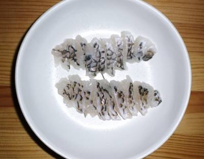 釣った魚を刺身に