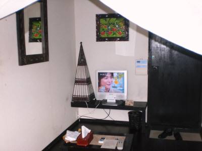 ロハスブィラの入口側