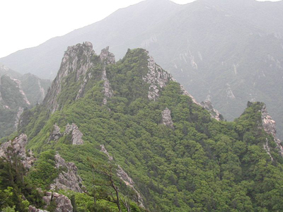 ★雪岳山★恐竜稜線（羅漢峰）