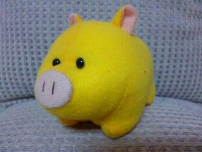 黄色い子豚01