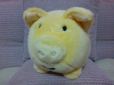 黄色い豚01