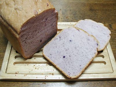 丹沢酵母紫芋・生クリーム食パン（ナンブ小麦粉）