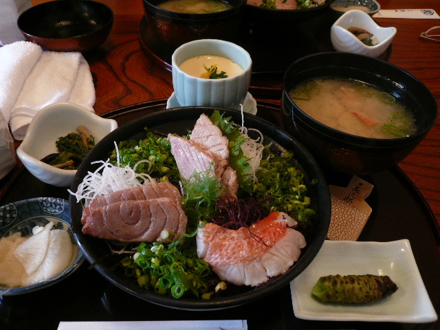 ３種炙り丼