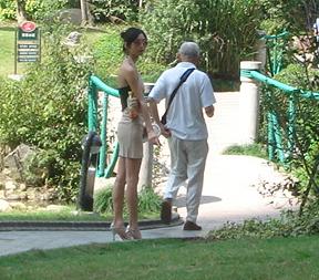 公園の素人小姐