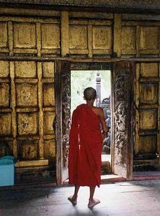 ミャンマーの僧侶
