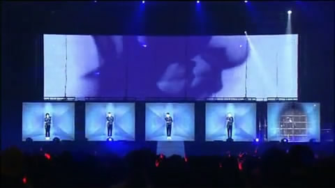 【HD】東方神起_4th_～The_Secret_Code～　呪文-MIROTIC-★Heart,_Mind_and_Soul　5_25_20110729-13575936.jpg