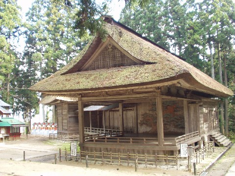 白山神社能楽殿