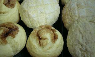 ホットケーキミックスでパン