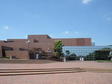 豊田市文化芸術センター