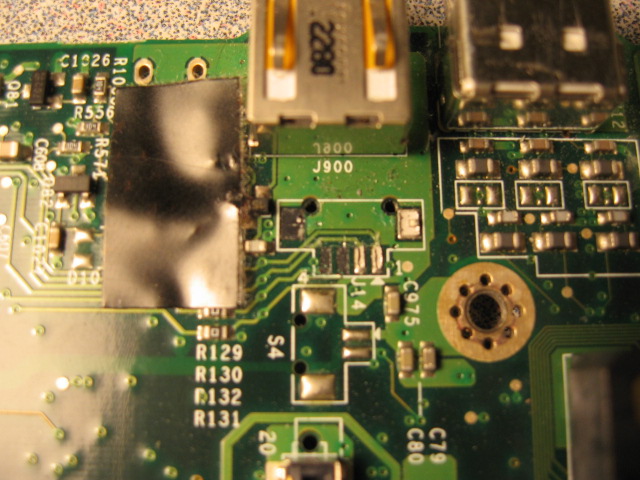 breaking ibook motherboard (2)