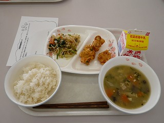 小学校の給食