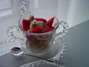 ヨーグルトパフェ