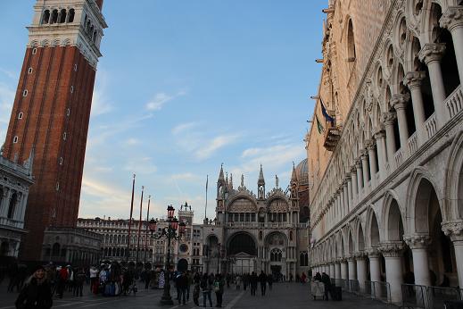 ヴェネツィア、サンマルコ広場