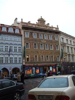 プラハ市内のビル
