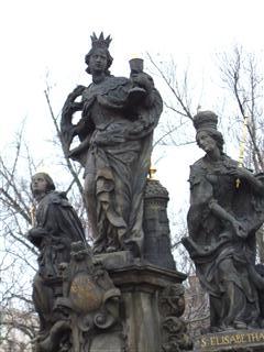 カレル橋の彫像