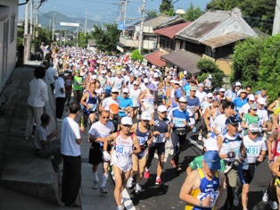 大菩薩峠登山競走2009_0816_083145.JPG