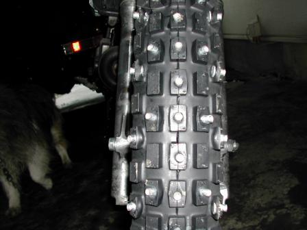 フロントタイヤ