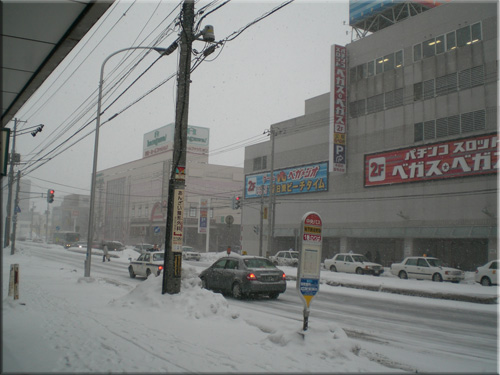 雪景色　地下鉄駅周辺