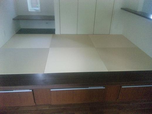 収納付アイボリーの畳