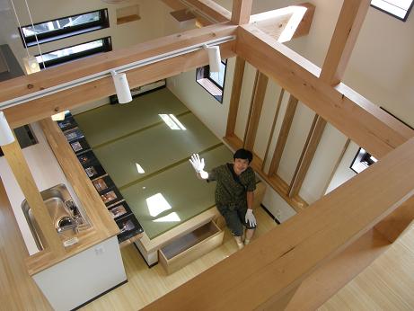 屋根裏部屋？から見下ろすと・・・