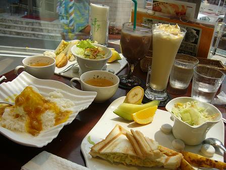 2008.08.06ﾗﾝﾁ.JPG