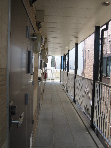 PZA FIORE 西面　2F