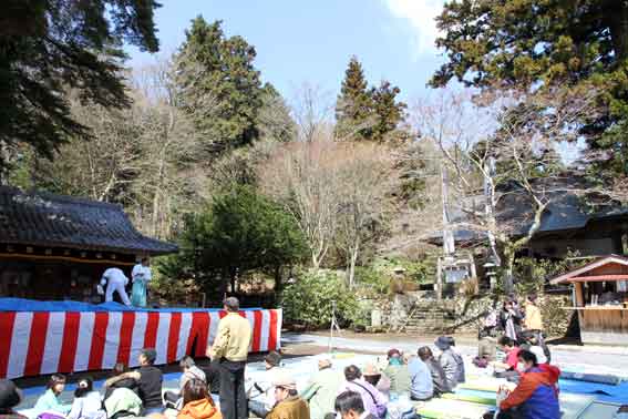 西照神社の神楽-4♪