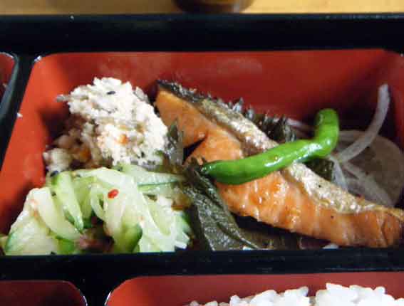 アメリカンステーションの「焼き鮭」♪