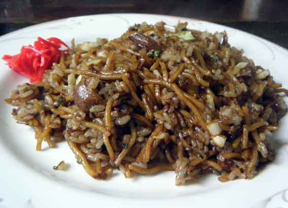 久善の「そばめし」♪