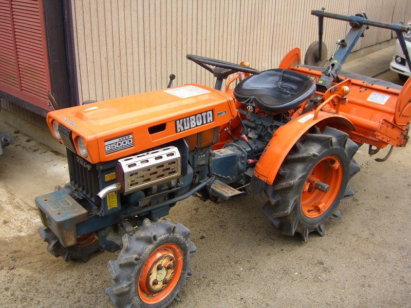 ☆実働 レトロトラクター☆KUBOTA B6000 4WD 11馬力☆ - その他