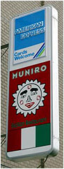 muniro2.jpg